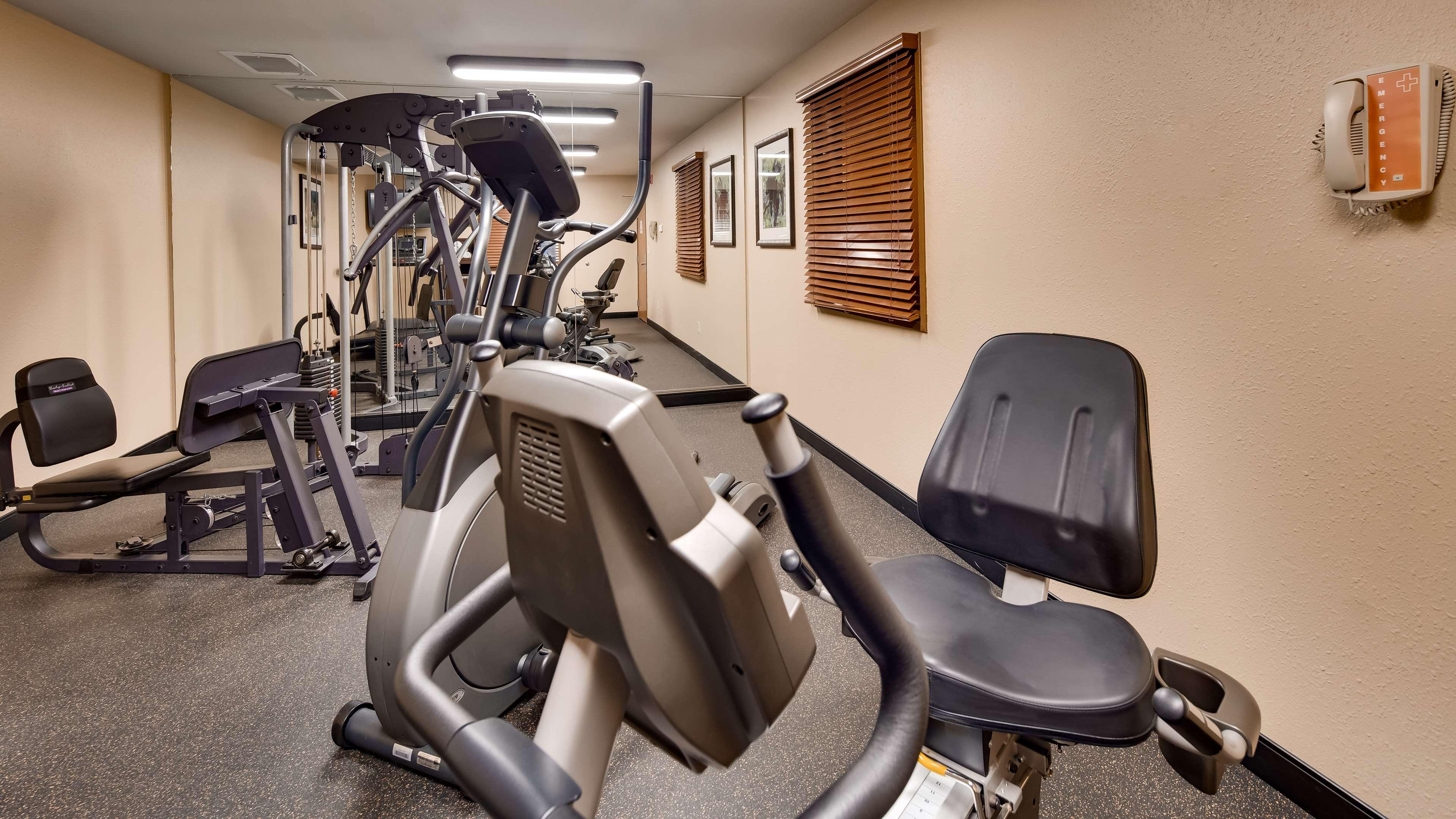בילינגס Best Western Plus Kelly Inn & Suites מראה חיצוני תמונה